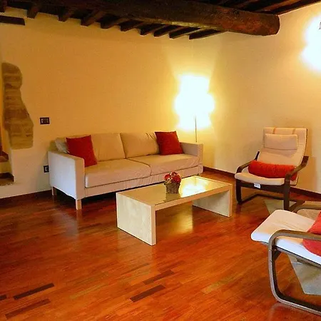 Sleeps 4 Pool Wifi