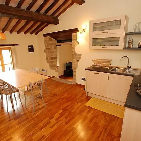 Sleeps 4 Pool Wifi Villa